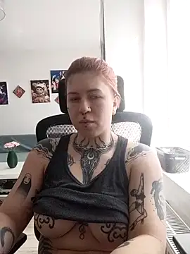 divine eve online show from March 9, 10:51 am