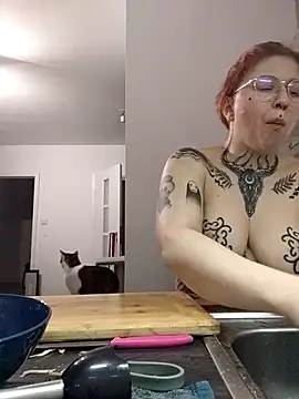 divine eve online show from January 5, 9:40 pm