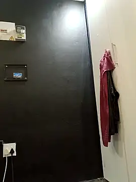 Ms  JOJO online show from December 13, 11:21 pm