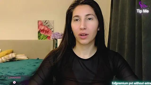 marrycolins online show from June 11, 2:33 am