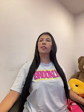 Alanna atm  online show from June 18, 11:26 am