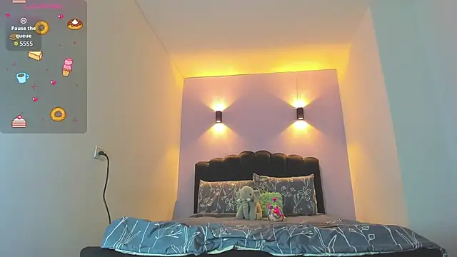 Sofia Clauss  online show from October 2, 4:39 am