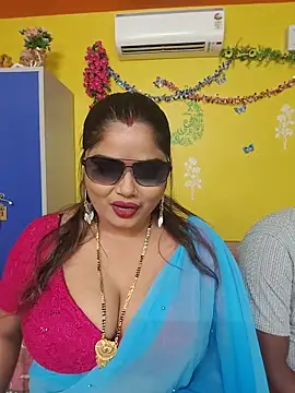 Naughty hot Rose online show from May 2, 7:06 pm