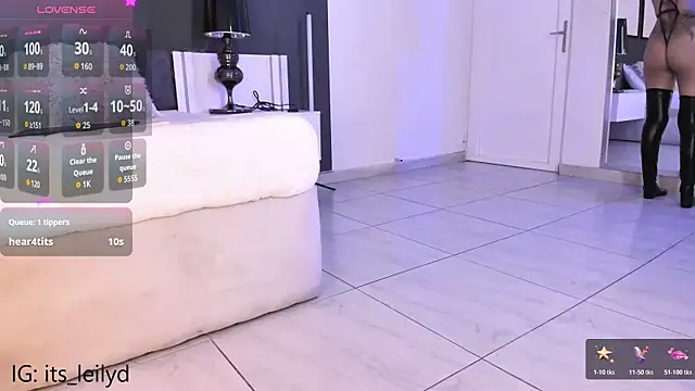 Leyli Doll online show from January 7, 10:13 pm