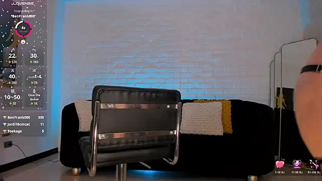 AnnaBrooks1 online show from October 25, 8:59 pm