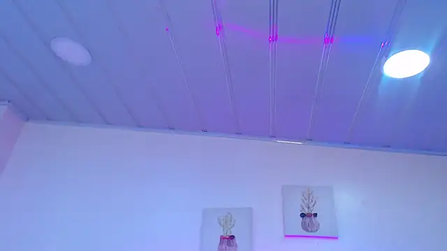 candy lux  online show from April 29, 1:58 pm