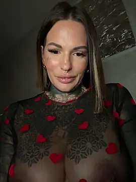 AileenInkOfficial online show from September 12, 7:32 pm