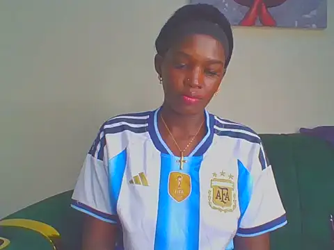 cutesmiling online show from July 14, 1:06 am