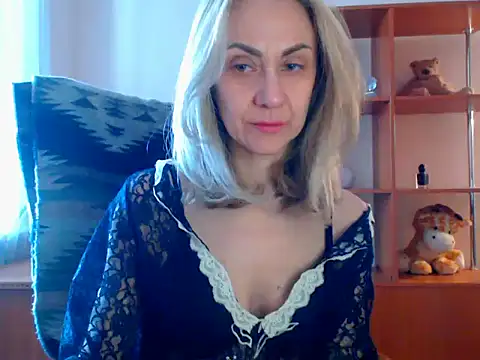 Tanya6547 online show from March 1, 11:10 am