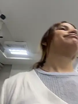 AnthonelaDuque online show from February 10, 11:35 am