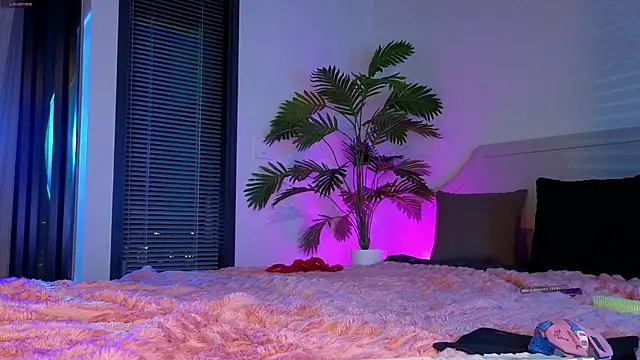 Inchcaser  online show from July 31, 9:27 pm