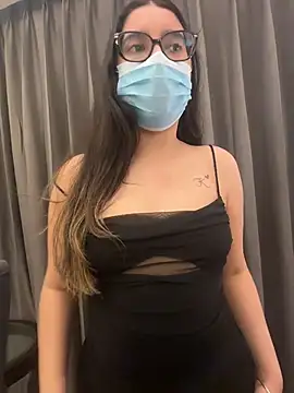 jAsMinE678 online show from June 26, 6:36 am