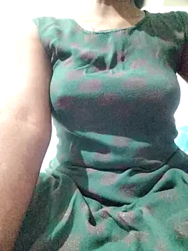 rituporna2004 online show from February 13, 1:35 pm