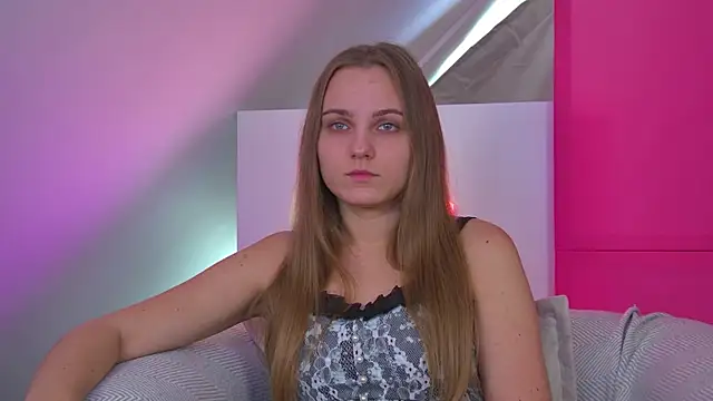 MelissaMelrey online show from July 17, 8:51 am