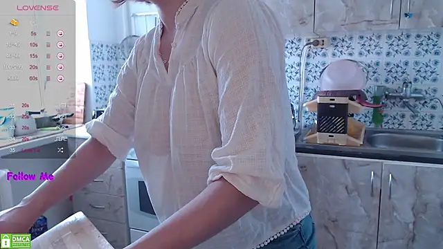 VerySweetKate111 online show from February 20, 11:34 am