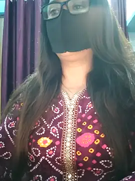 Snapshot of Aishwaryaa_69 chatting on October 5, 3:28 pm Aishwaryaa 69 online show from October 5, 3:28 pm