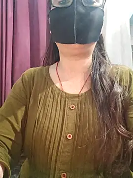 Aishwaryaa 69 online show from July 24, 2:42 am