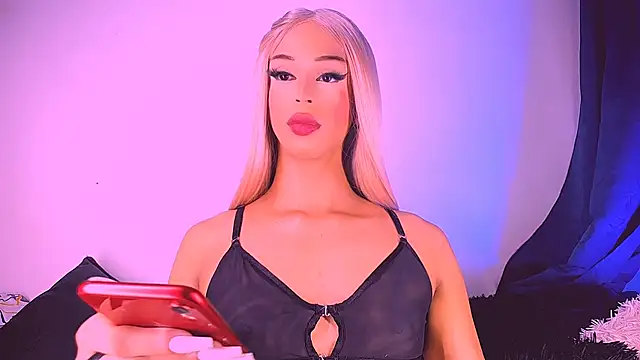 Vianca Chanel online show from September 10, 10:48 am