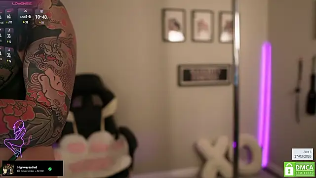 Billiexxox online show from March 17, 8:13 pm