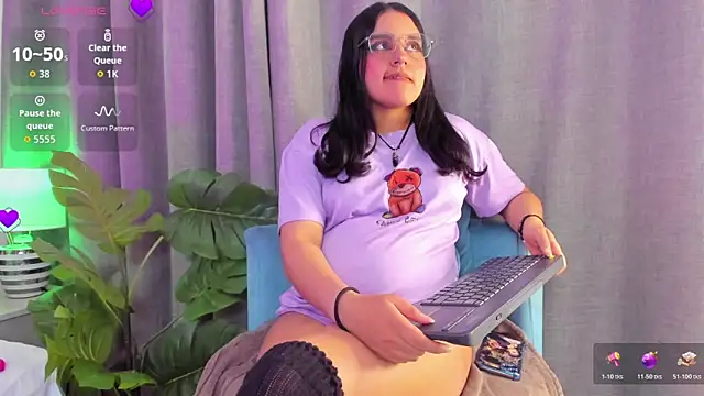  Ambar-devon  online show from March 11, 7:27 pm