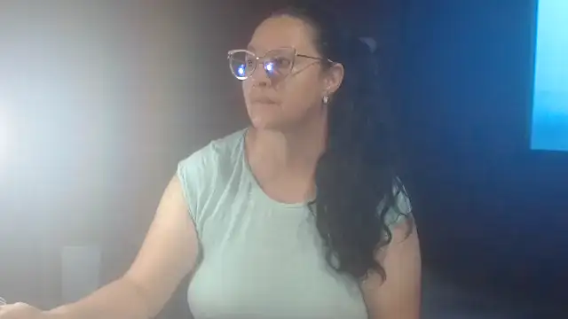 hairyglad69 online show from May 27, 12:24 pm