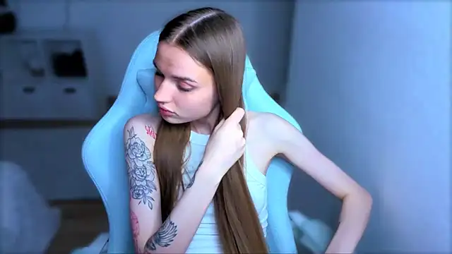 StellaLawless online show from October 21, 7:40 pm