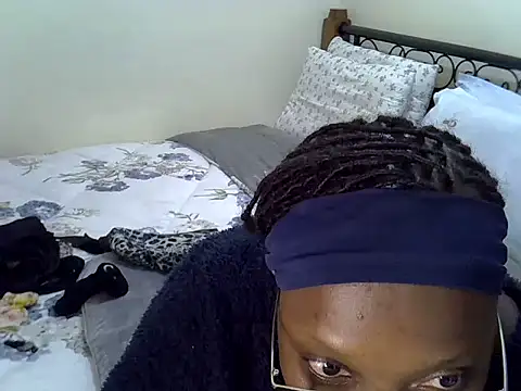 Sweet Bear online show from July 22, 3:57 pm