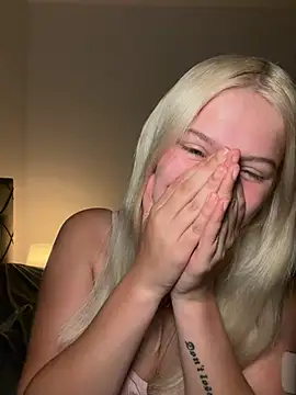 Allylove03 online show from May 3, 4:27 am