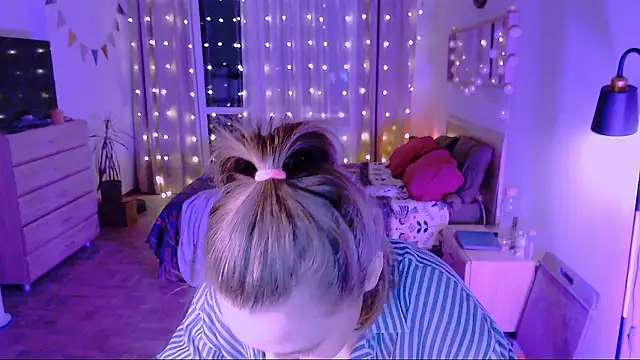 Malinax online show from February 3, 5:05 am