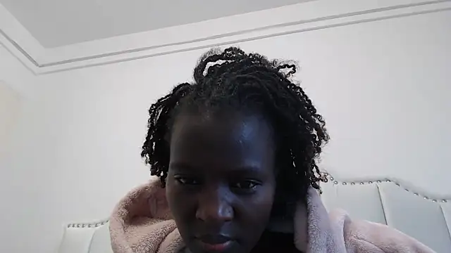ebony villiet online show from July 2, 4:40 am
