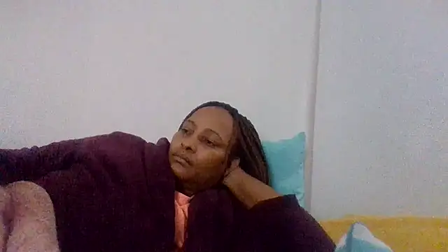 BabeAssXX online show from May 3, 7:56 am