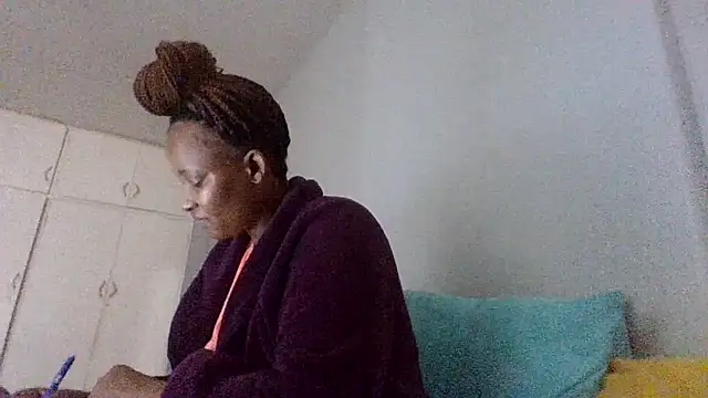 BabeAssXX online show from May 1, 7:33 am