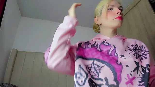 melo prin online show from October 18, 8:39 am