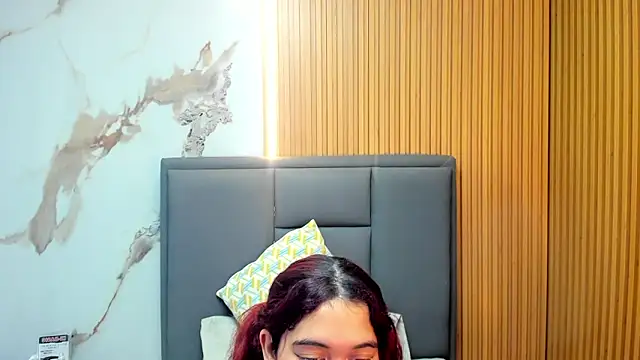 MADISON ROWAN1 online show from February 3, 6:51 am