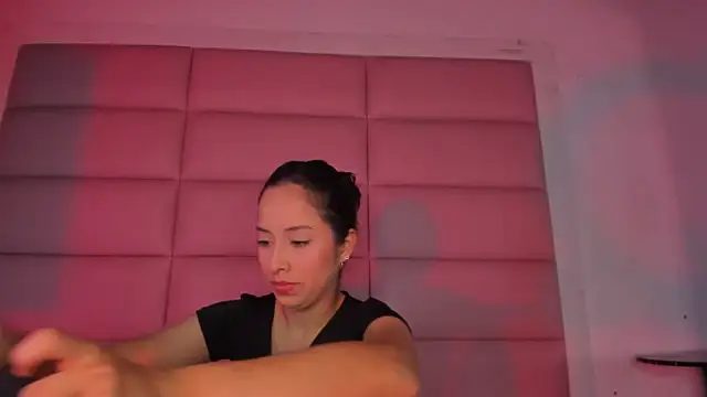 little-Emma online show from November 15, 11:28 pm