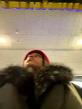 Black Dolll online show from February 27, 12:16 pm