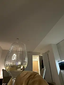 Black Dolll online show from December 14, 6:35 pm