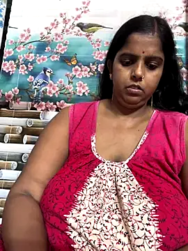 Snapshot of Beauty-queen chatting on September 18, 10:47 am Beauty-queen online show from September 18, 10:47 am