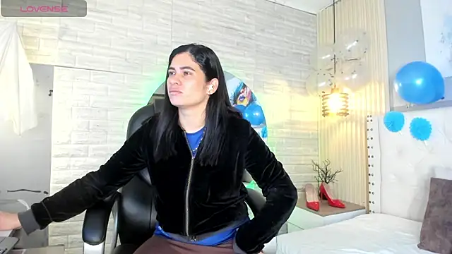 sussy  stone online show from June 10, 2:27 pm
