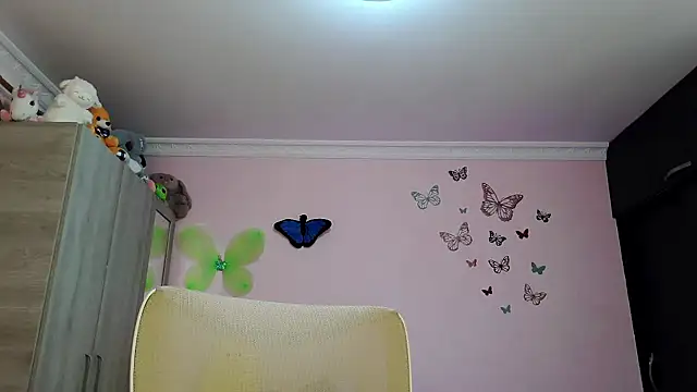 caroline jonson online show from October 8, 2:32 pm