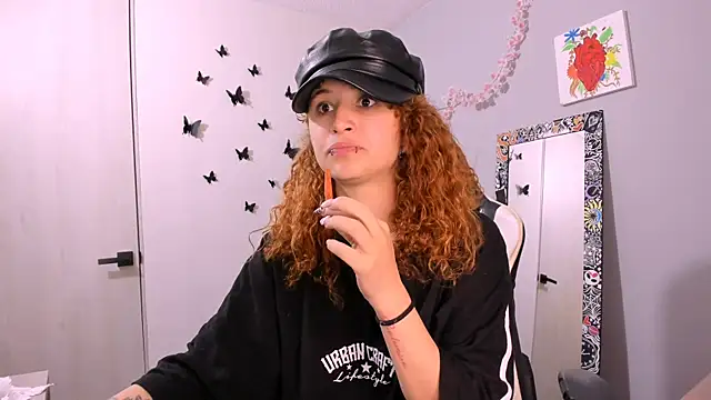 valentina 27 online show from July 14, 2:05 am