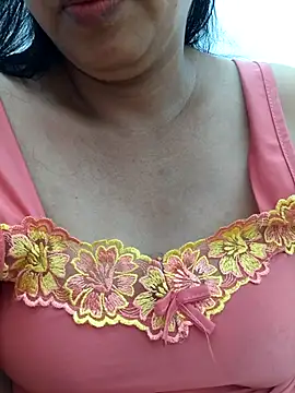 Lanyingxin18 online show from April 29, 3:21 am
