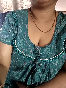 lovemesana online show from February 3, 6:40 am