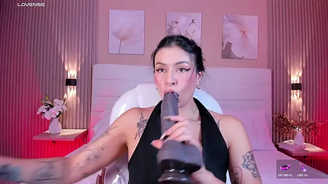 JessyEvans online show from July 2, 7:09 pm