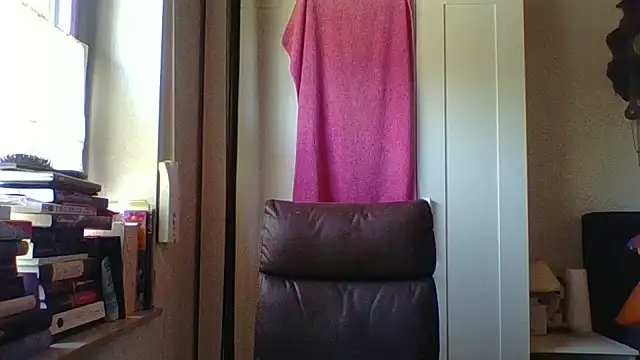  squirty cum lady  online show from June 18, 9:14 am