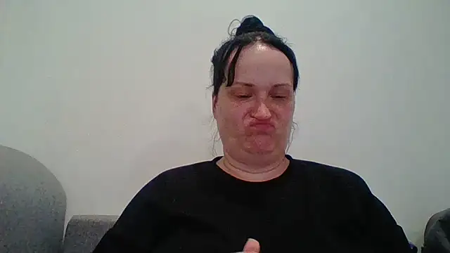  squirty cum lady  online show from July 9, 4:53 pm