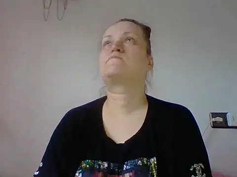 Snapshot of _squirty_cum_lady_ chatting on December 2, 8:48 am squirty cum lady online show from December 2, 8:48 am