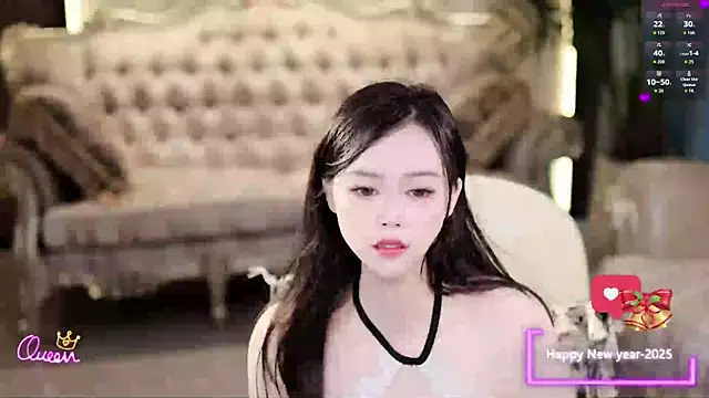 lily-Olivia online show from June 8, 5:52 am