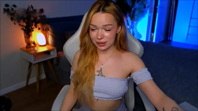Lily Yin online show from June 8, 6:14 am