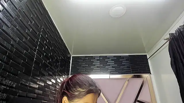 DaianaLutz online show from January 7, 6:44 pm